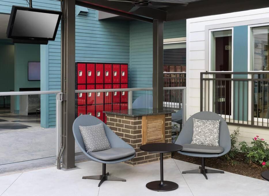 The Emerald Escape Dallas Exterior photo